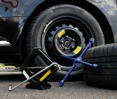 Stepney Spare Wheel Fixing